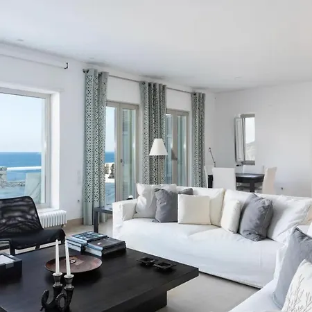 Grand * Megali Ammos (Mykonos)